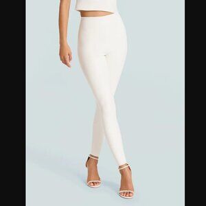 NWT Commando Faux Leather Perfect Control Legging in White Size M